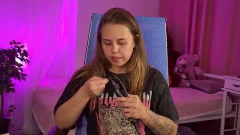 u love online show from 10/07/25, 05:59