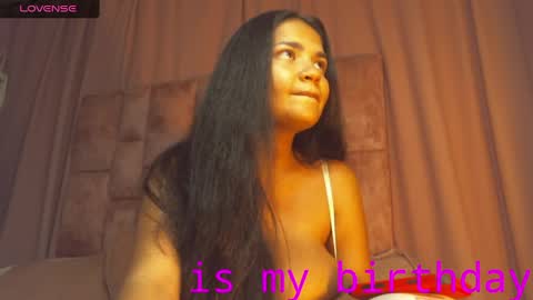 miasaandovaal 22 online show from 05/13/26, 09:11