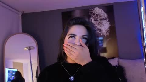 MiaHancock online show from 09/17/25, 01:51