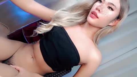 Snapshot of miasex980271 chatting on 05/13/26, 06:11 miasex980271 online show from 05/13/26, 06:11