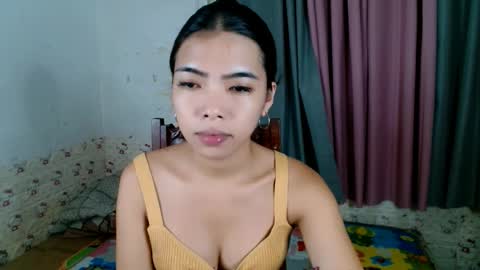 Snapshot of miasmith09 chatting on 05/20/26, 08:53 Pau and jence online show from 05/20/26, 08:53