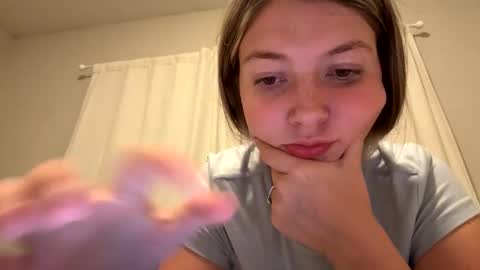 Snapshot of miasmith_001 chatting on 05/20/26, 11:44 miasmith_001 online show from 05/20/26, 11:44