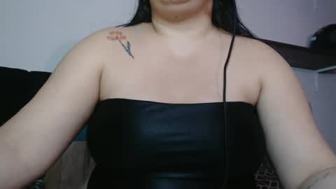 MiaSP online show from 10/05/25, 02:10