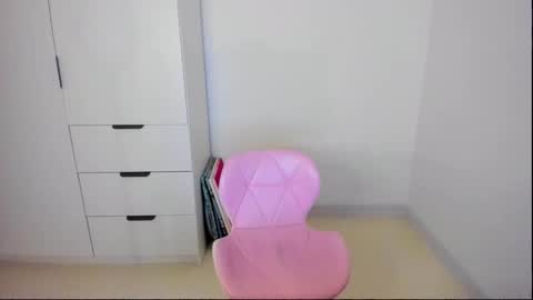 miastripdance online show from 10/29/25, 02:30