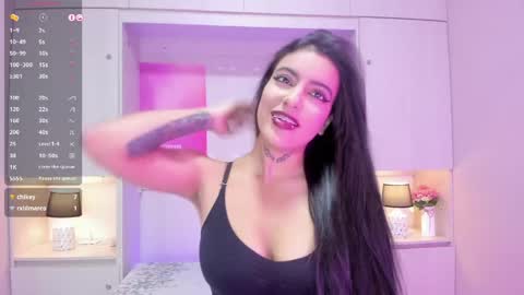 Snapshot of miaturnerr_ chatting on 05/02/26, 04:06 miaturnerr_ online show from 05/02/26, 04:06