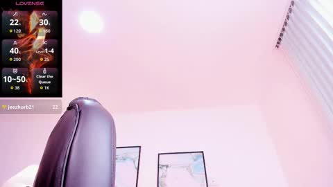 Snapshot of miavegas1 chatting on 01/18/26, 01:26 Mia Vegas online show from 01/18/26, 01:26