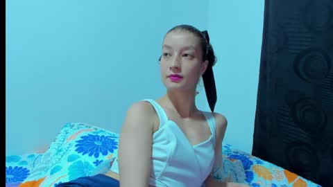  Chloe  online show from 04/13/26, 12:05