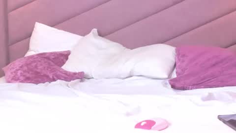 MiaWeiss online show from 03/16/26, 11:09