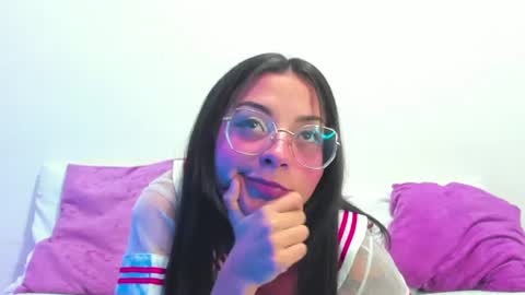 Snapshot of miaweiss chatting on 06/30/26, 03:35 MiaWeiss online show from 06/30/26, 03:35