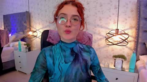 Mia winx  online show from 02/14/25, 04:37