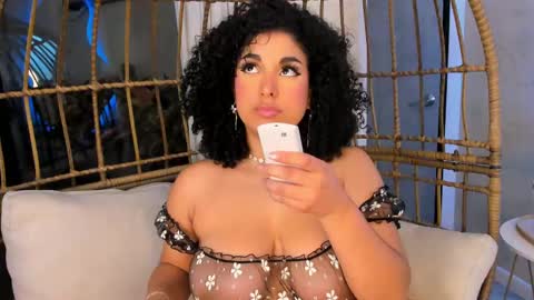 Mia online show from 02/21/25, 09:45