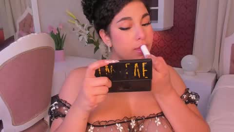 Mia online show from 03/10/25, 06:27