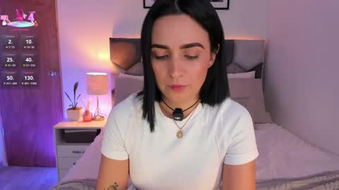 Snapshot of miazurek chatting on 05/18/26, 01:24 THE BEST LOVRS antonio flatlastifoundyoulautrebleudrpapaolu donnie lbsunkown1804 online show from 05/18/26, 01:24
