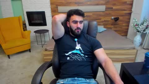 MicahLane online show from 11/15/25, 05:27