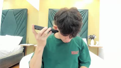 Michael online show from 03/29/26, 07:58