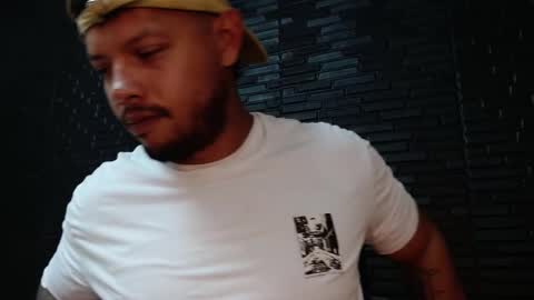 Michael Daviss online show from 02/12/25, 03:05