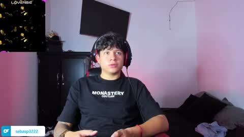 Snapshot of michael_kendall0 chatting on 01/21/25, 11:34 michael independent model  online show from 01/21/25, 11:34