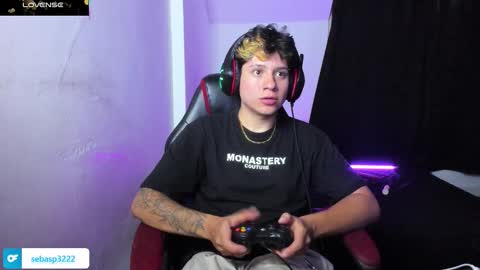 Snapshot of michael_kendall0 chatting on 10/11/25, 12:54 michael independent model  online show from 10/11/25, 12:54