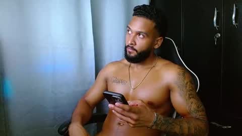 Snapshot of michael_maximo chatting on 02/11/26, 06:07 maximo online show from 02/11/26, 06:07