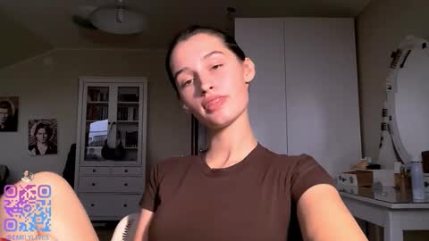 Emily online show from 10/19/25, 02:07