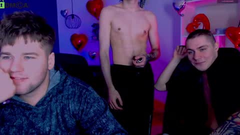 Snapshot of michael_strong_ chatting on 02/25/26, 10:03 Your Michael online show from 02/25/26, 10:03