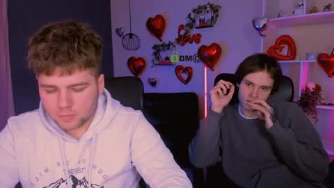 Snapshot of michael_strong_ chatting on 02/28/26, 09:43 Your Michael online show from 02/28/26, 09:43