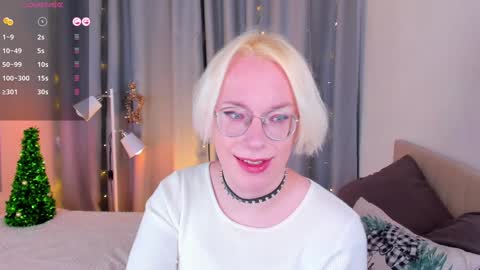 Snapshot of michael_swan chatting on 12/27/24, 10:12 Michel online show from 12/27/24, 10:12