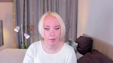 Snapshot of michael_swan chatting on 01/02/25, 05:18 Michel online show from 01/02/25, 05:18