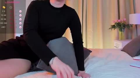 Snapshot of michael_swan chatting on 02/18/25, 01:22 Michel online show from 02/18/25, 01:22