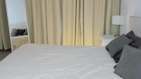 Snapshot of michael_swan chatting on 03/09/25, 05:33 Michel online show from 03/09/25, 05:33