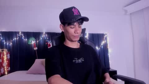 michael_vidal online show from 12/18/25, 06:08