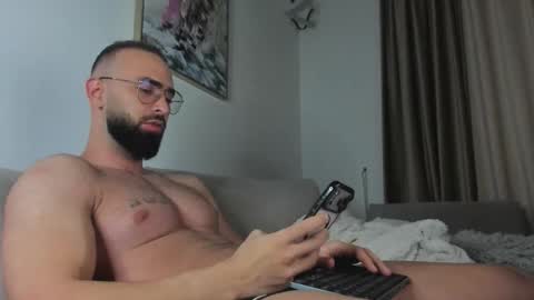 MichaelEvansx online show from 01/06/26, 10:45