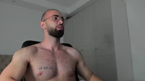MichaelEvansx online show from 06/24/26, 05:45
