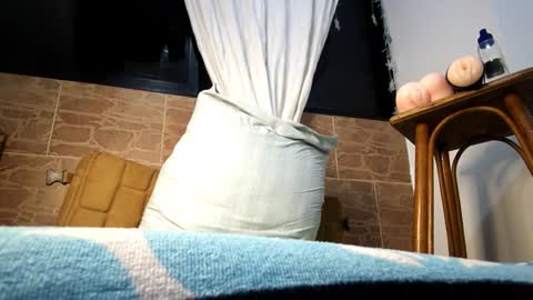 Snapshot of michaelhotbbc chatting on 02/12/25, 05:47 Michael online show from 02/12/25, 05:47