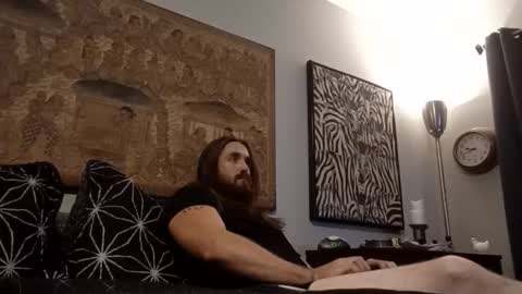 Snapshot of michaeljp1234 chatting on 10/31/25, 04:35 Hairy Toppins 4U online show from 10/31/25, 04:35