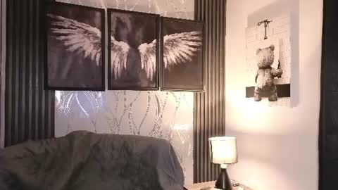 Snapshot of michaell_peters chatting on 06/30/26, 02:56 MICHAELL online show from 06/30/26, 02:56