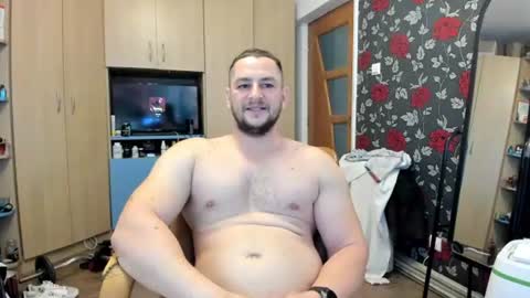 Snapshot of michaelragnar90 chatting on 06/20/26, 09:01 michaelragnar90 online show from 06/20/26, 09:01