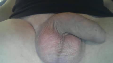 Snapshot of michaels_cock chatting on 03/08/25, 12:22 Michael online show from 03/08/25, 12:22