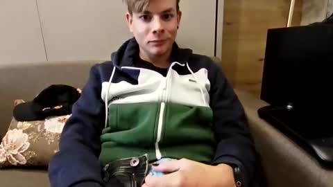 michaeltwinkboy online show from 03/31/26, 05:13