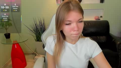 michafox online show from 01/18/26, 11:47