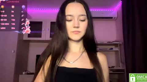 Snapshot of michalkandoll chatting on 07/19/26, 02:10 Aidaxo online show from 07/19/26, 02:10