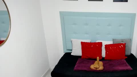 Snapshot of michel_rous_la_mas_caliente chatting on 09/27/25, 01:49 michel_rous_la_mas_caliente online show from 09/27/25, 01:49