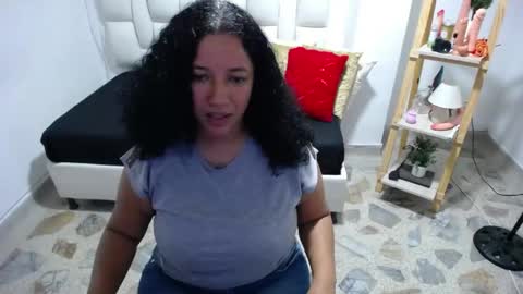 Snapshot of michel_rous_la_mas_caliente chatting on 06/07/26, 05:06 michel_rous_la_mas_caliente online show from 06/07/26, 05:06