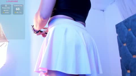 Snapshot of michel_vg chatting on 05/22/26, 11:27 michel_vg online show from 05/22/26, 11:27