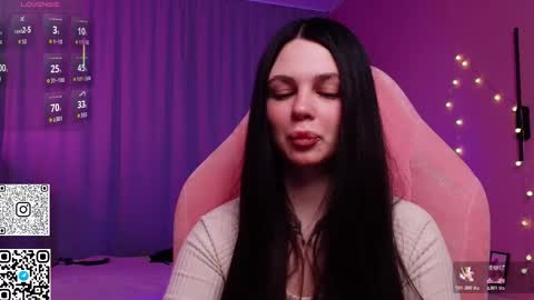 Kate online show from 03/25/26, 01:11