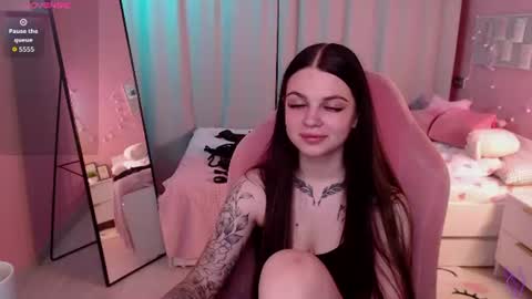 Kate online show from 07/18/26, 12:48