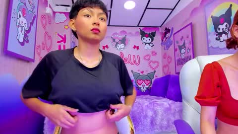 Snapshot of michell__petit_ chatting on 09/11/25, 12:27 michell__petit_ online show from 09/11/25, 12:27