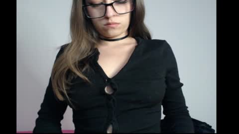 Snapshot of michell_bunny13 chatting on 05/07/26, 01:55 Michell online show from 05/07/26, 01:55