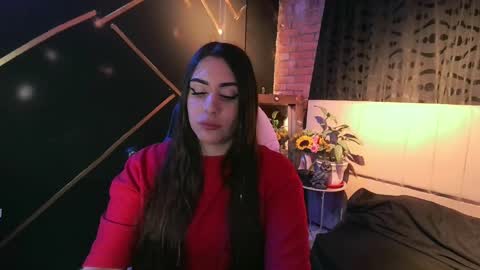 Snapshot of michell_h chatting on 06/08/26, 05:19 Nani online show from 06/08/26, 05:19