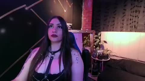 Snapshot of michell_h chatting on 07/17/26, 03:46 Nani online show from 07/17/26, 03:46